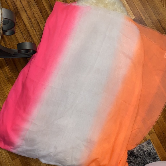 Sole society scarf & sarong/coverup!! Ombré - Picture 5 of 6